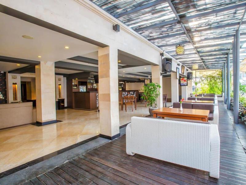 Royal Singosari Kuta 4*
